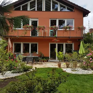 Accommodatie bij particulieren Suedlaendische Flair, Neubiberg